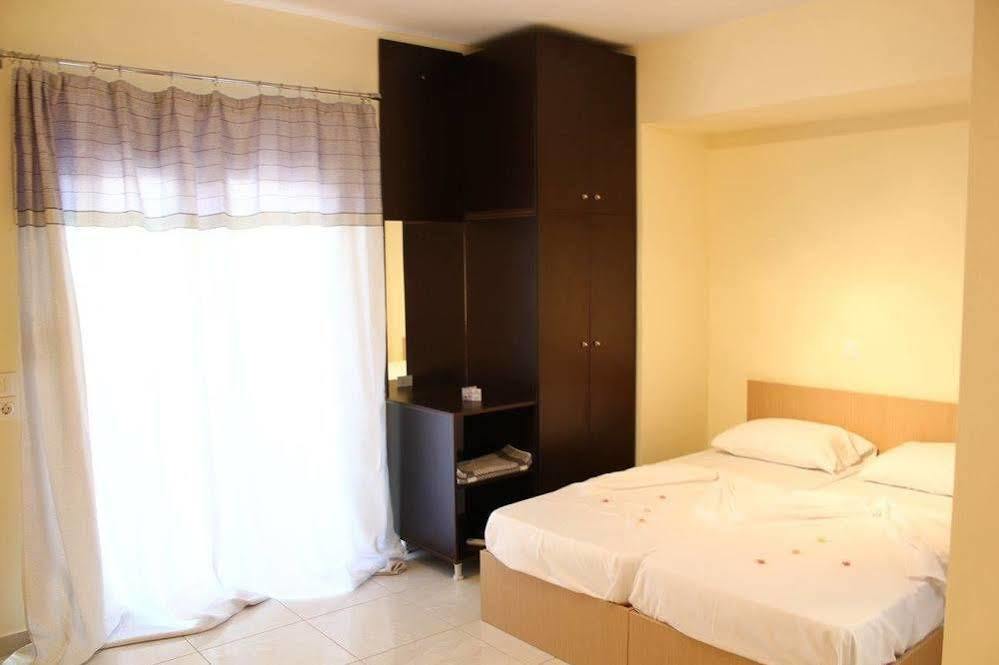 Helen Apartments Rethymno  Exterior photo