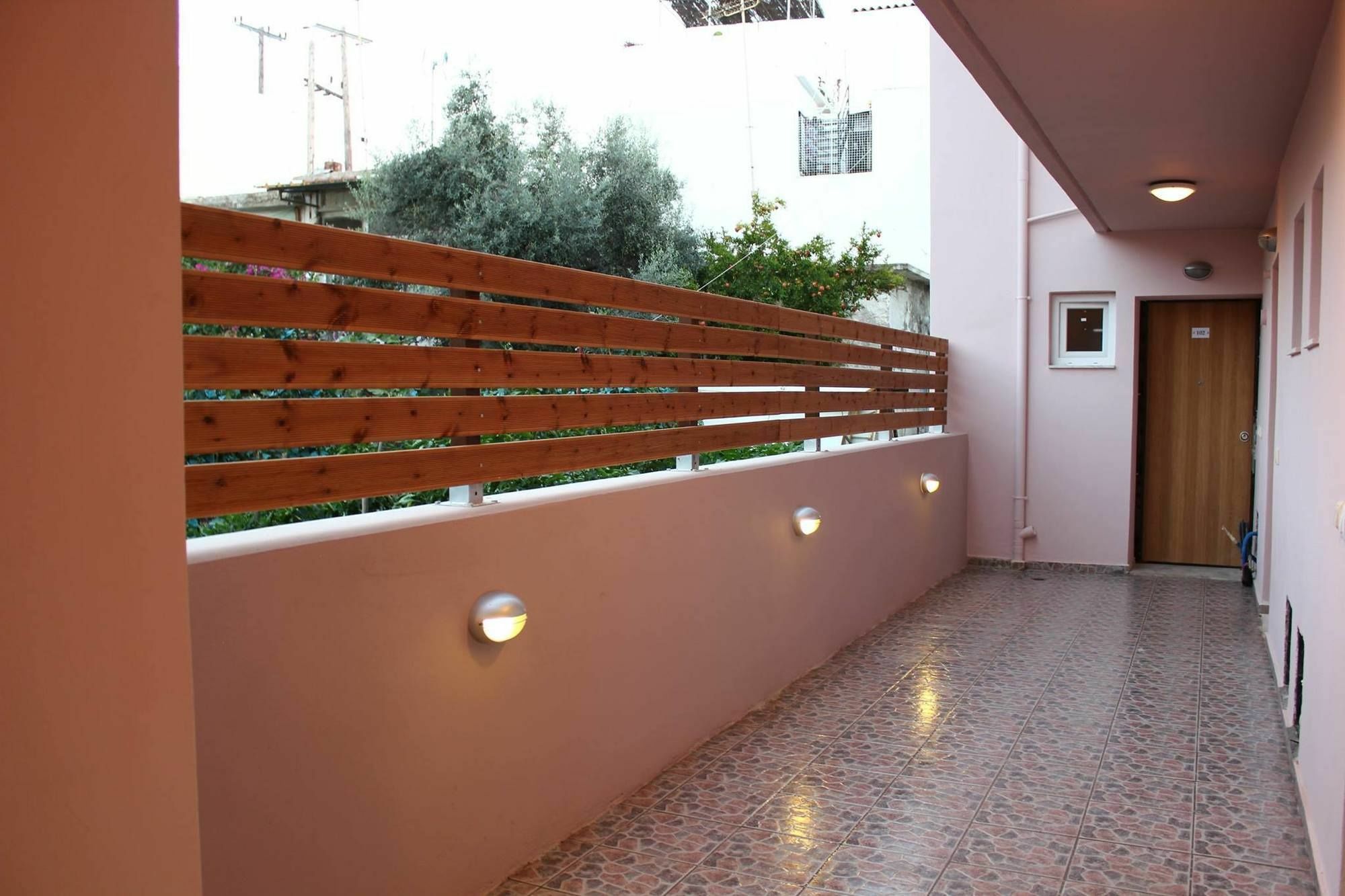 Helen Apartments Rethymno  Exterior photo